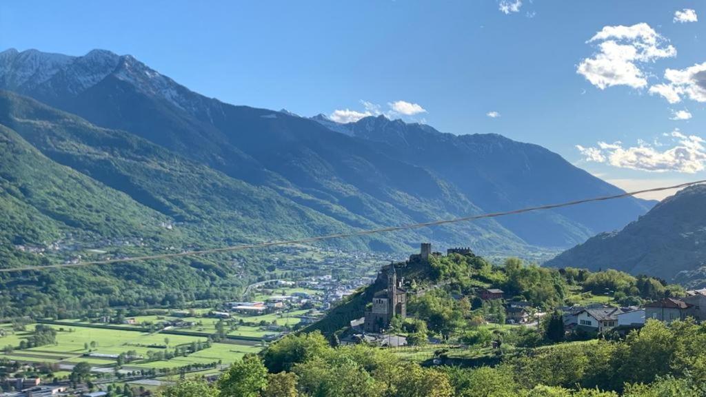 Appartamento La Baita Case Sondrio Fiume - Affitti Brevi Italia Exterior photo